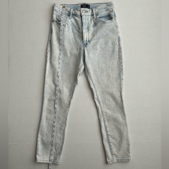Abercrombie & Fitch Women’s Light Wash‎ Simone High Rise Ankle Jean 4S - Picture 4 of 12